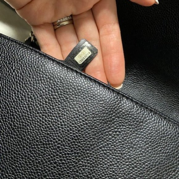 Chanel Flap Bag Caviar/Grained Calfskin Silver Hardware - Picture 14 of 15